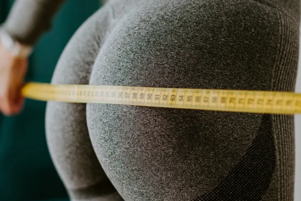 المؤخرة البرازيليه (عمليه تجميل المؤخره البرازيليه