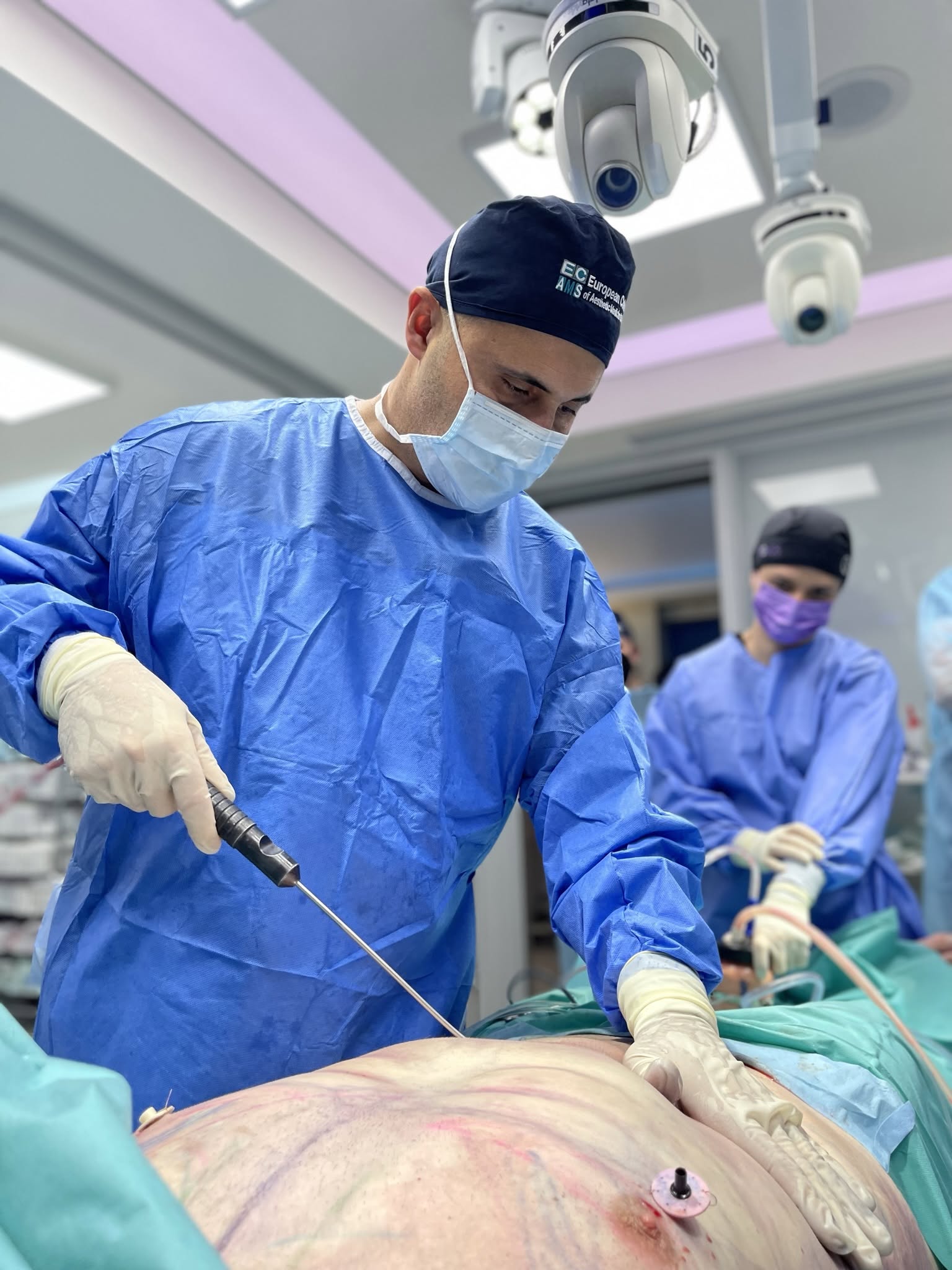 Op. Dr. Hüseyin Kandulu